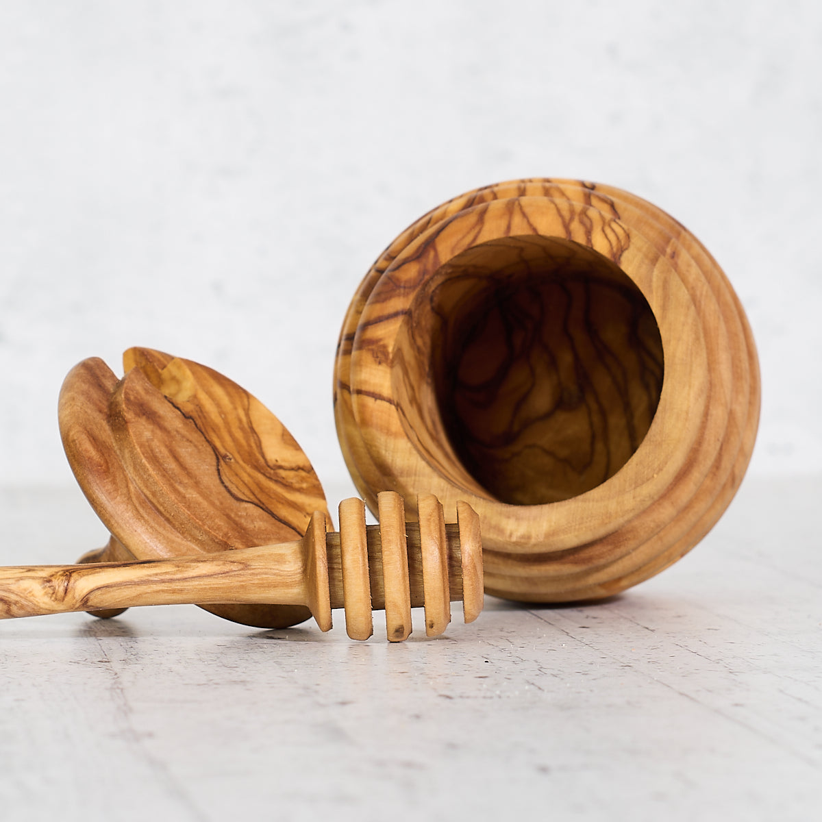Barattolo miele "Winnie" in legno di olivo