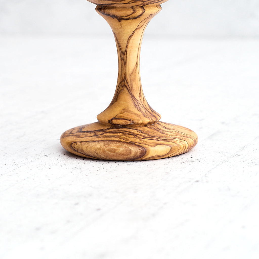 Calice "semplice" in legno di olivo