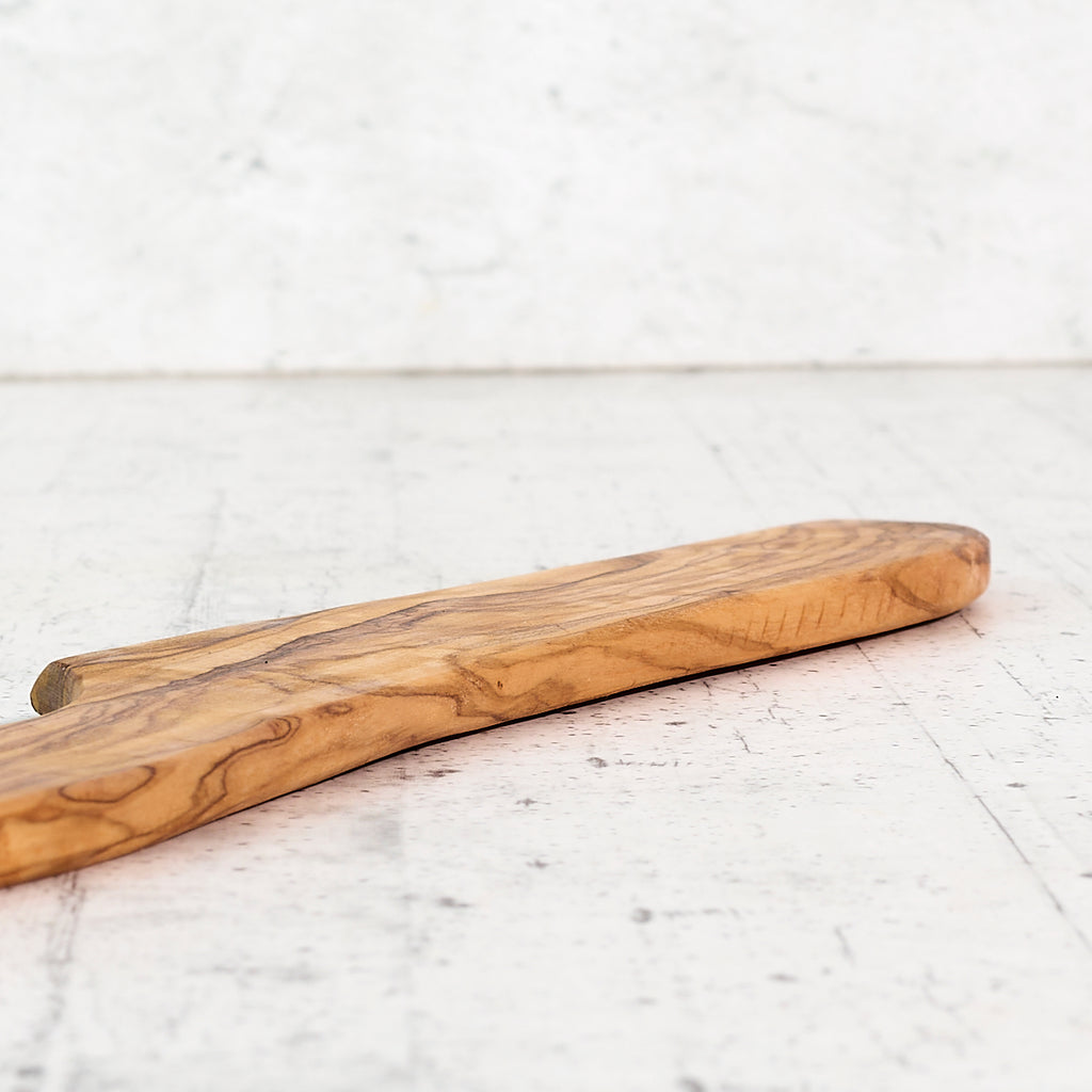 Coltello per verdure-polenta in legno di olivo