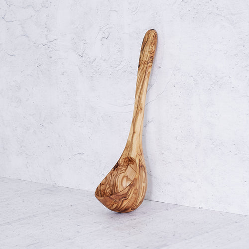 Mestolo "antica Roma" in legno di olivo