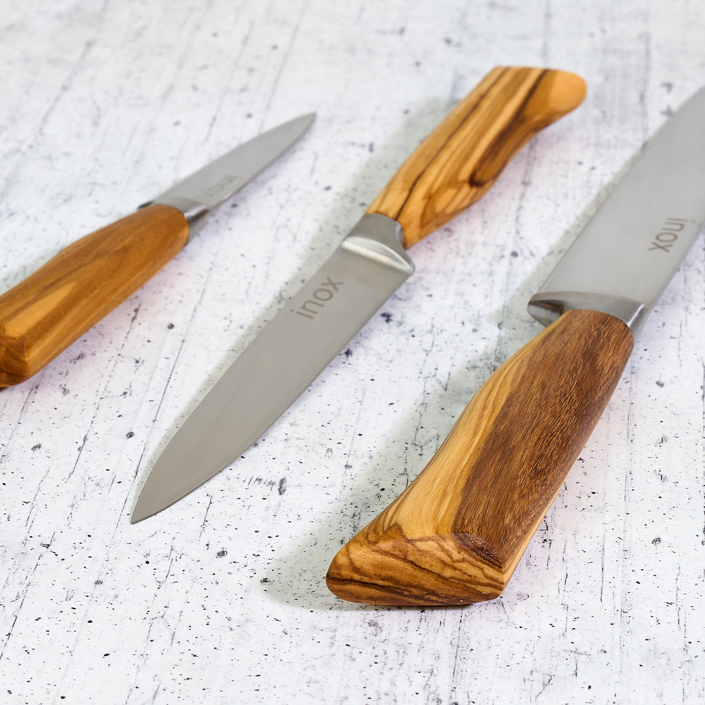 Coltelli da cucina con manico in legno di ulivo