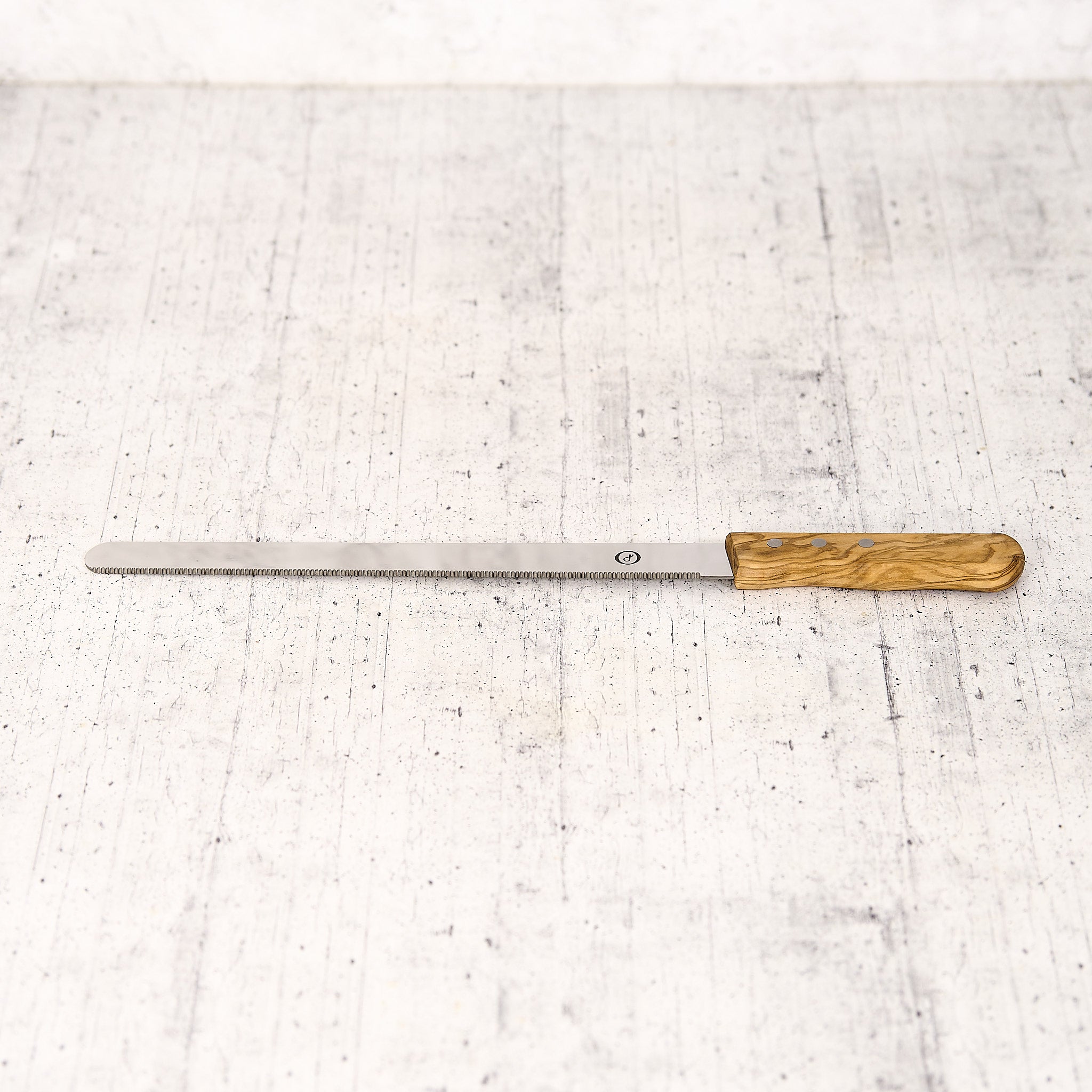 Coltello per pane in legno di ulivo artigianale