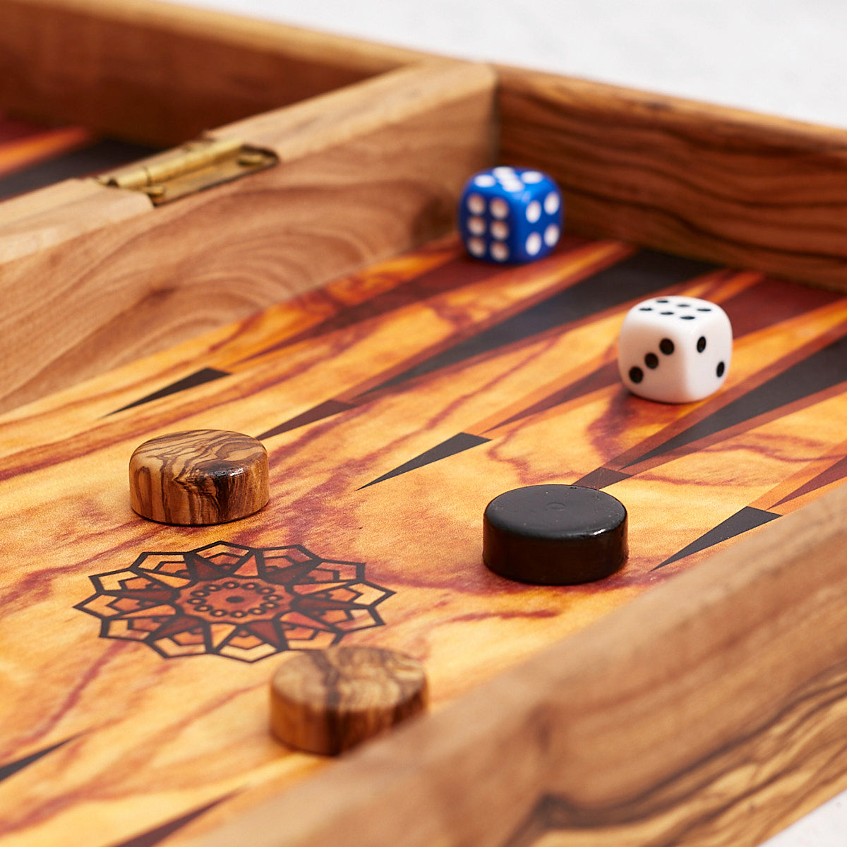 Backgammon, scacchi e dama