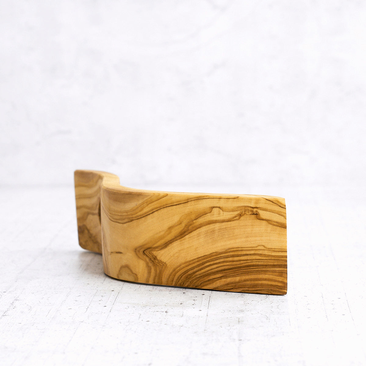 Porta bottiglia "esse" in legno di olivo