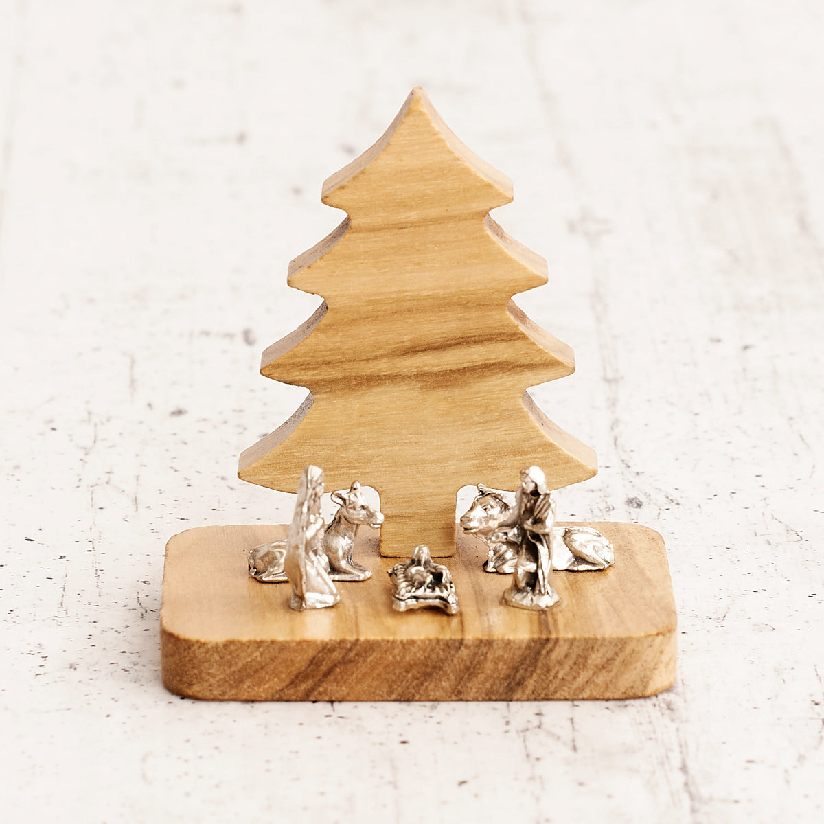 Il poverello - presepe in legno di ulivo
