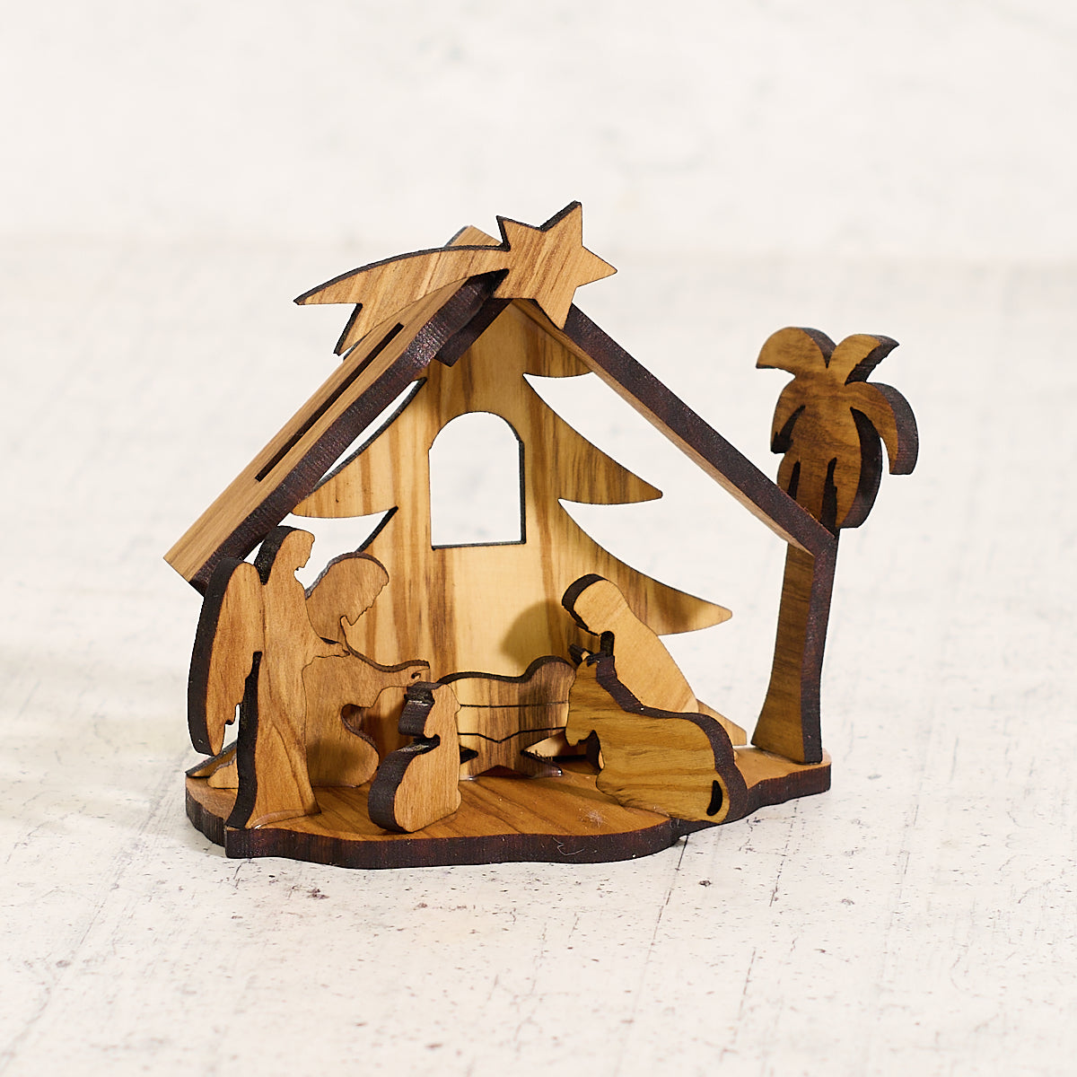 Greccio - presepe in legno di ulivo