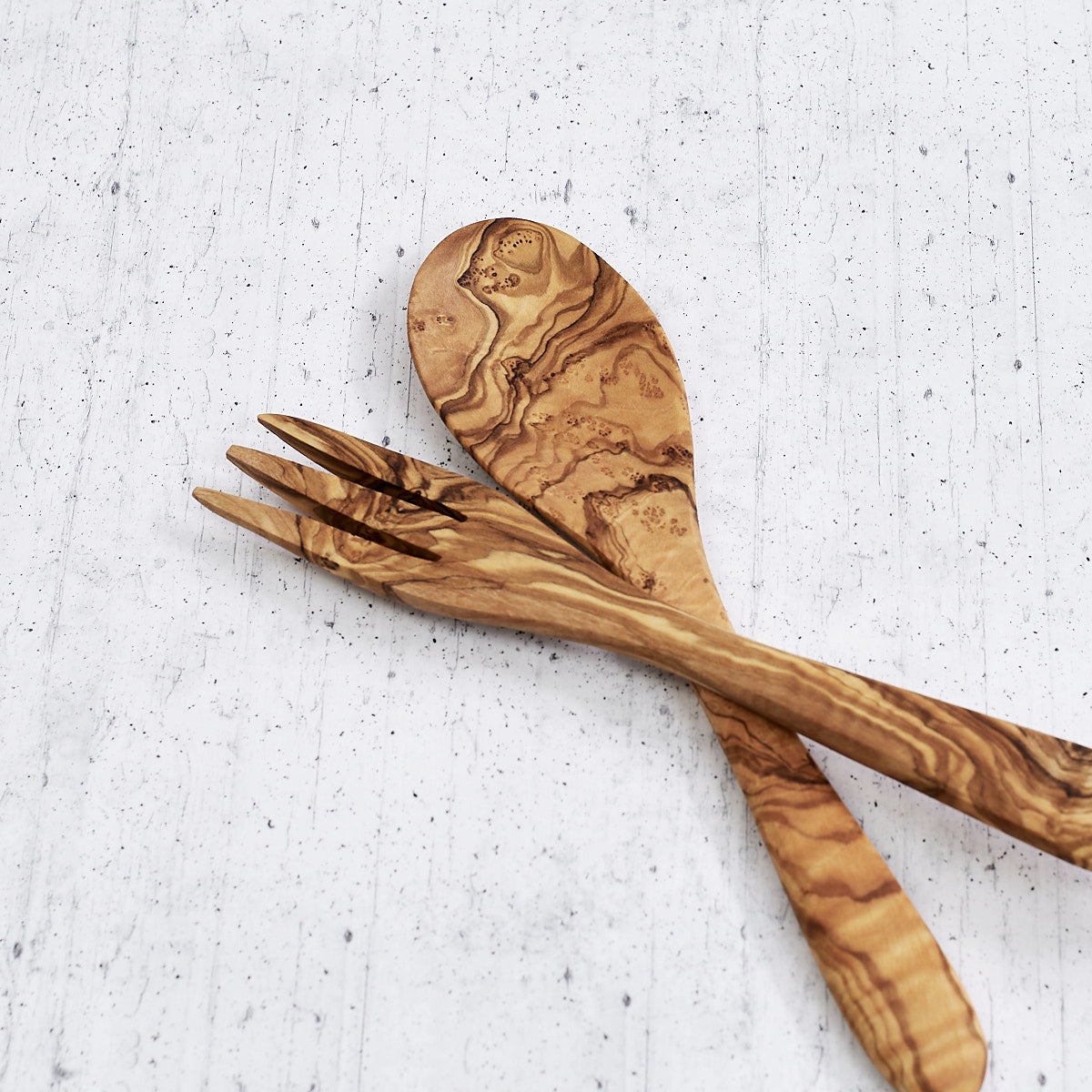 Coppia posate classiche in legno di olivo