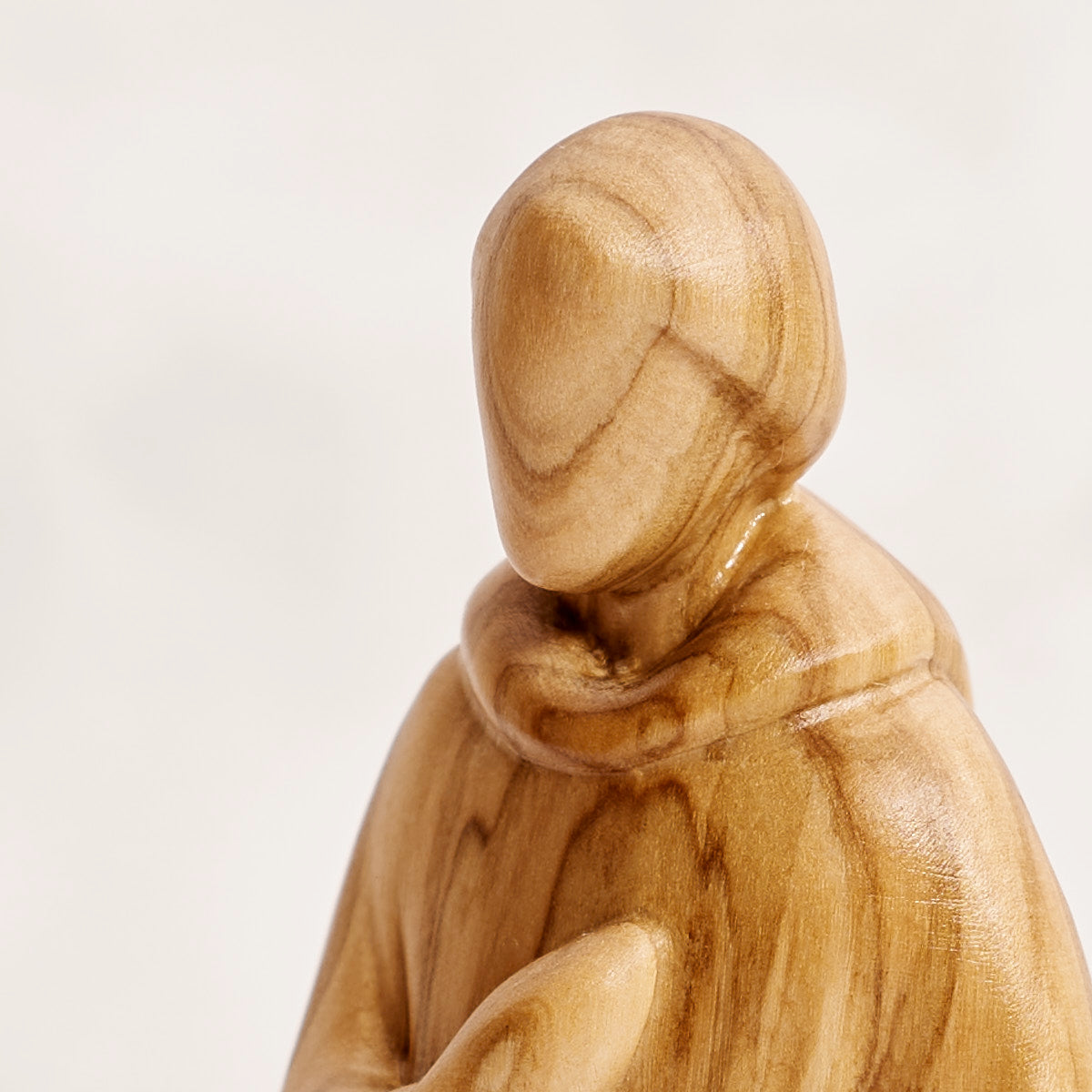 Statua di San Francesco con il lupo – lavorazione artigianale