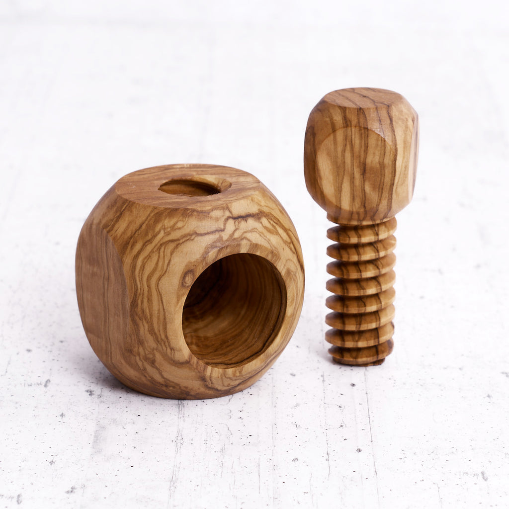 Schiaccianoci "dimer" in legno di olivo