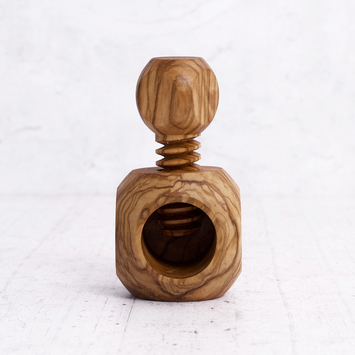 Schiaccianoci "dimer" in legno di olivo