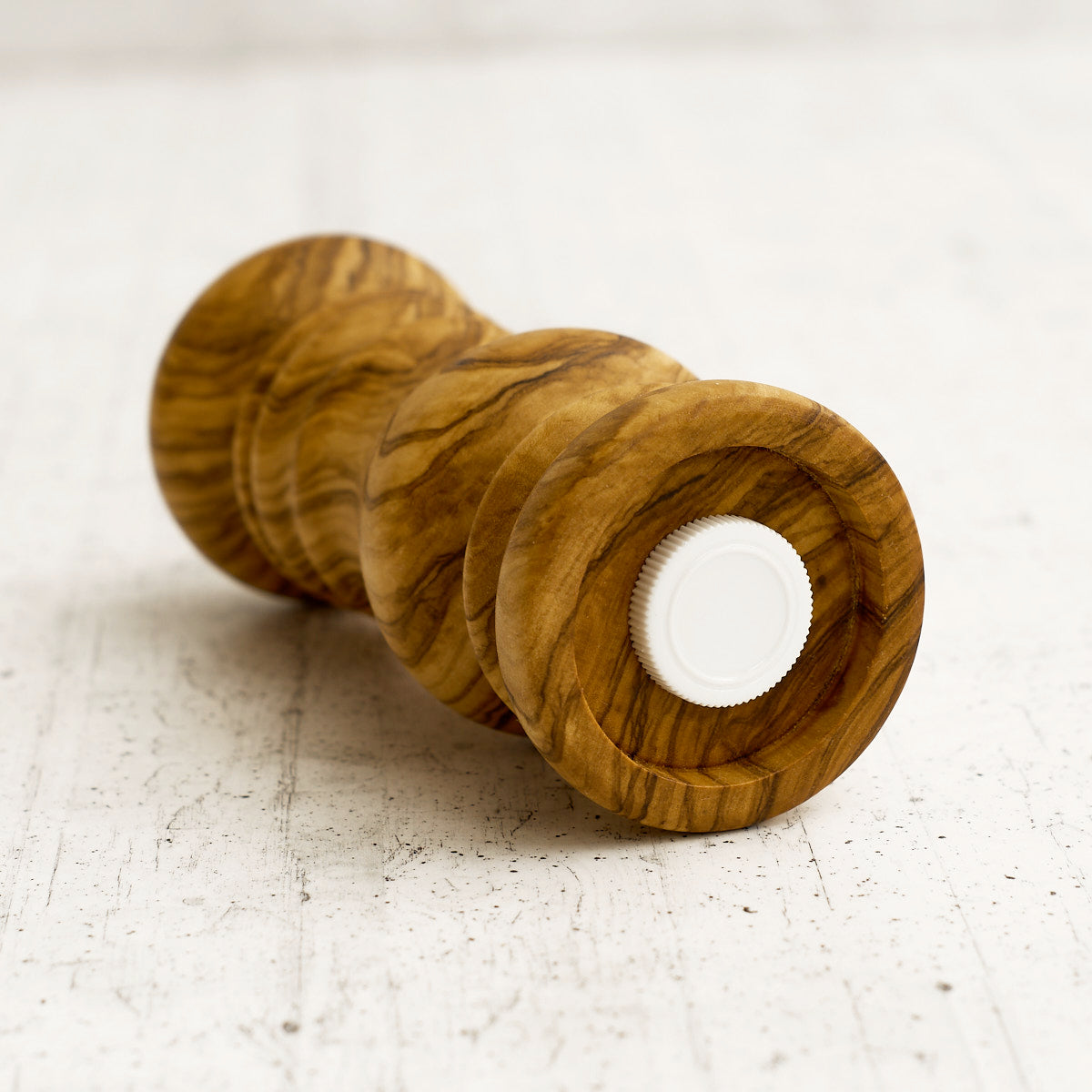 Saliera in legno di olivo