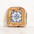 Sotto pentola rustico in ceramica e legno di ulivo