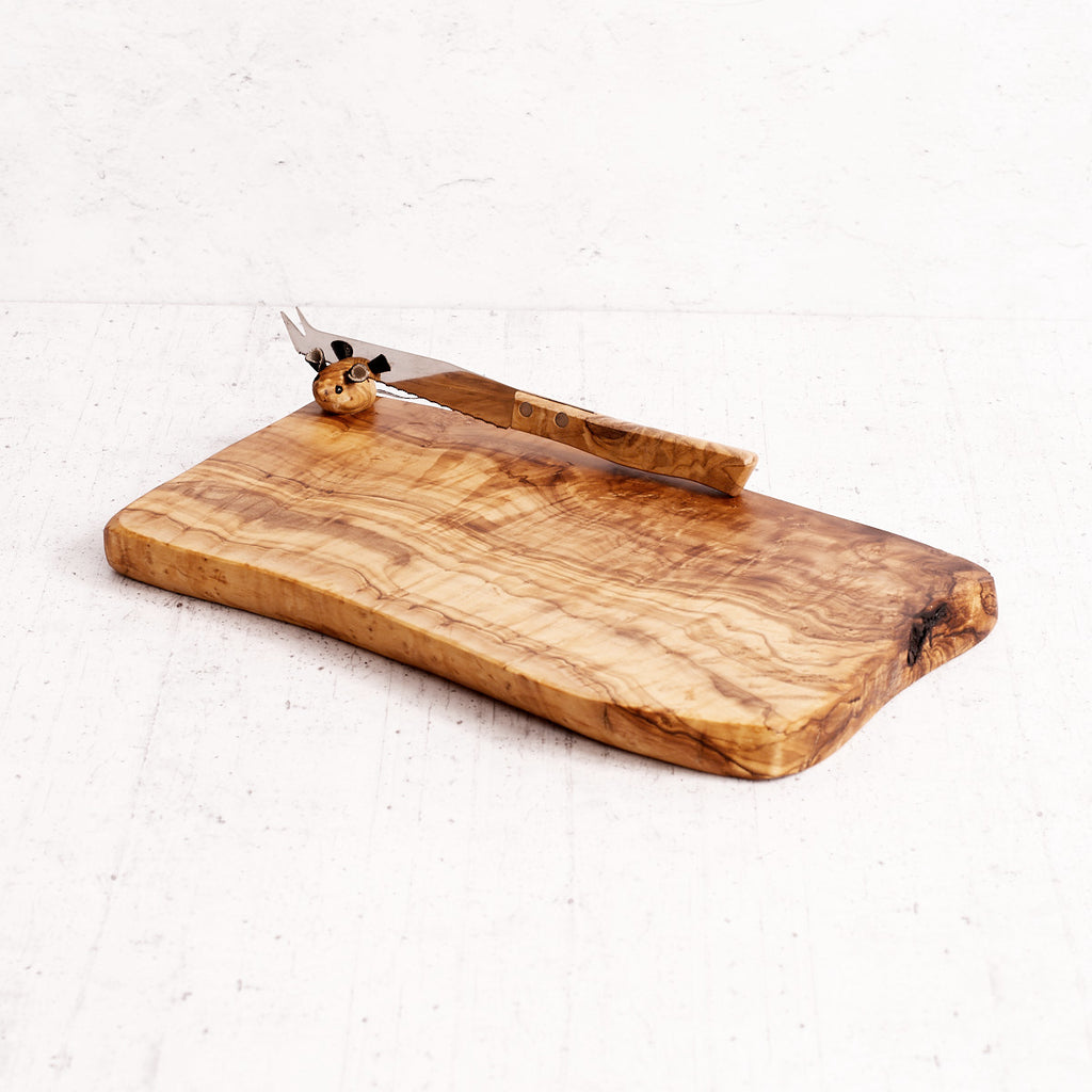 Tagliere "assaggi" in legno di olivo