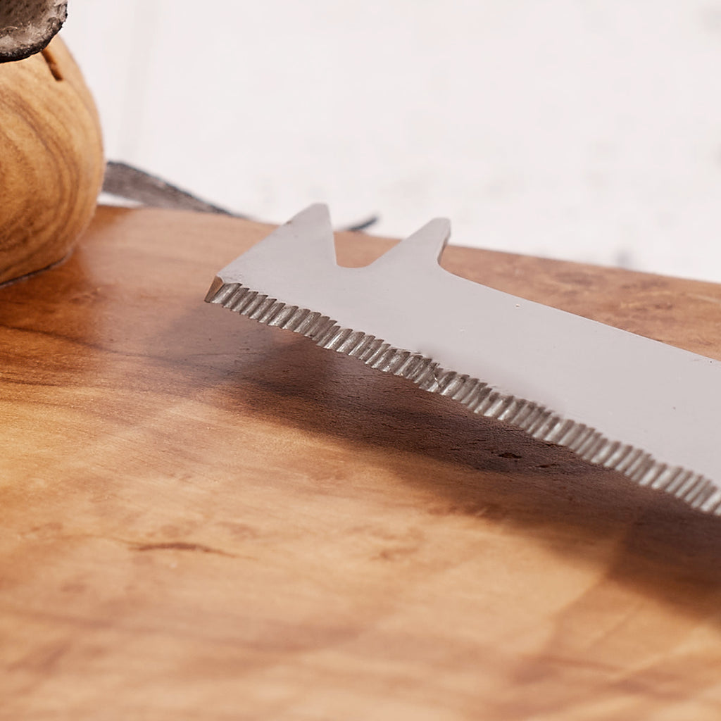 Tagliere "assaggi" in legno di olivo