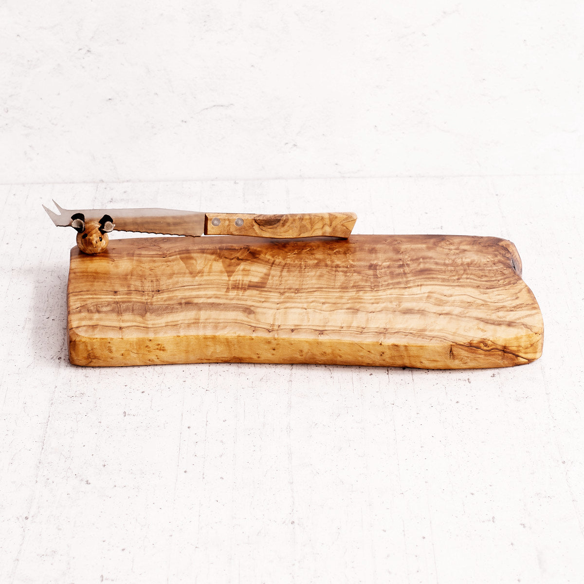 Tagliere "assaggi" in legno di olivo
