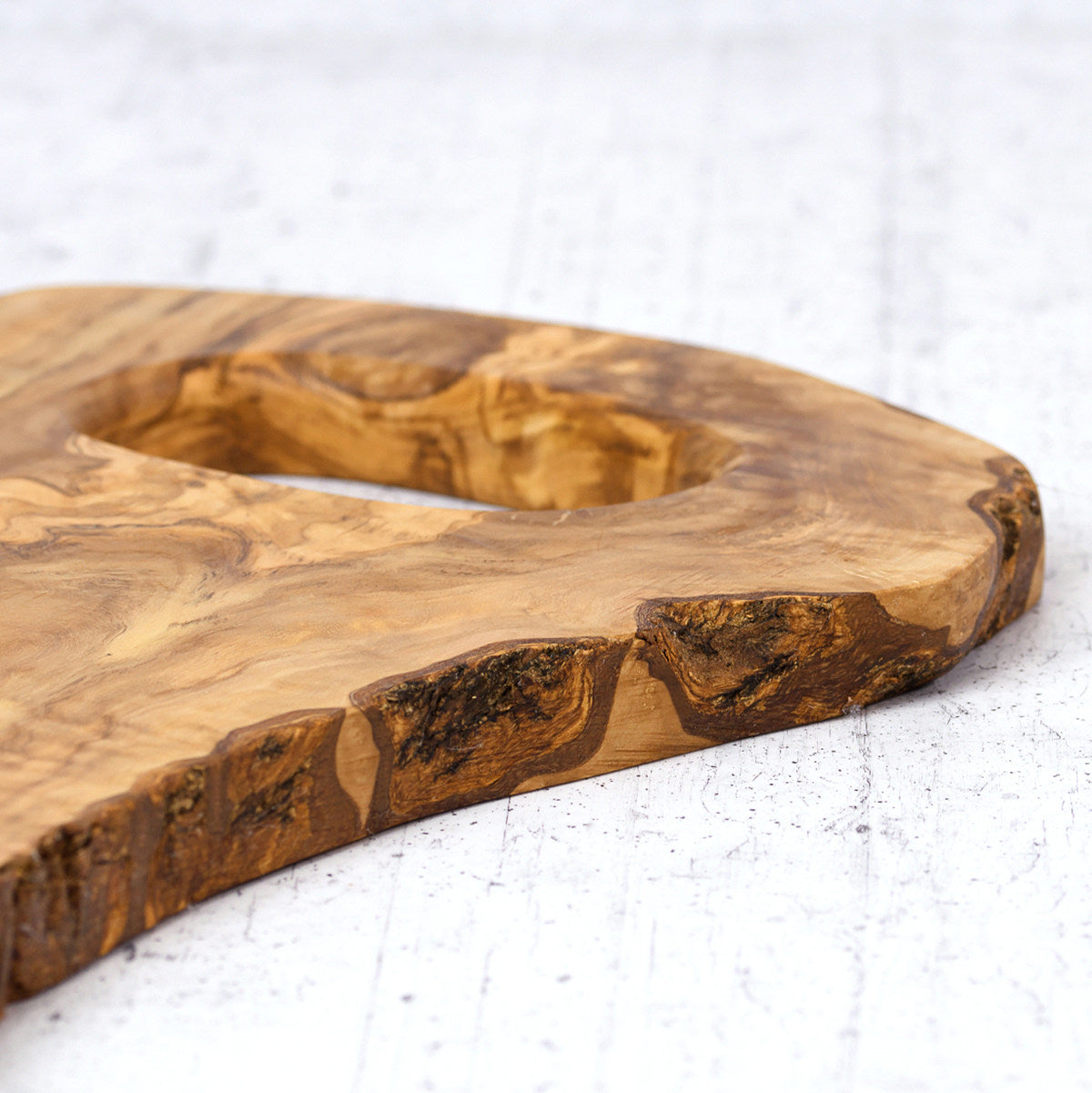 Tagliere maniglia in legno di olivo
