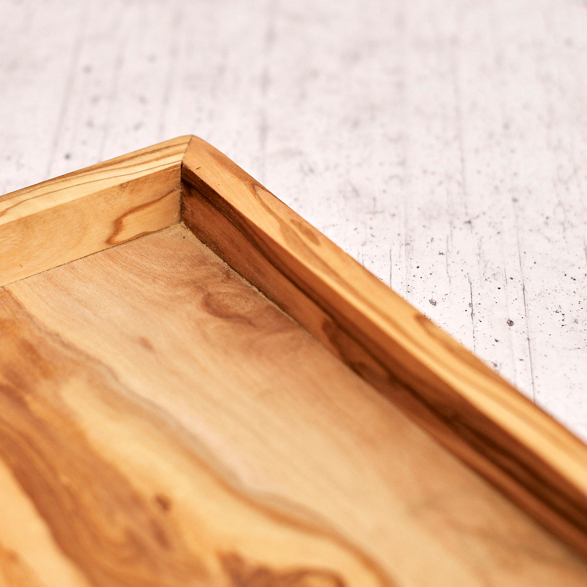 Taglia pane in legno di olivo