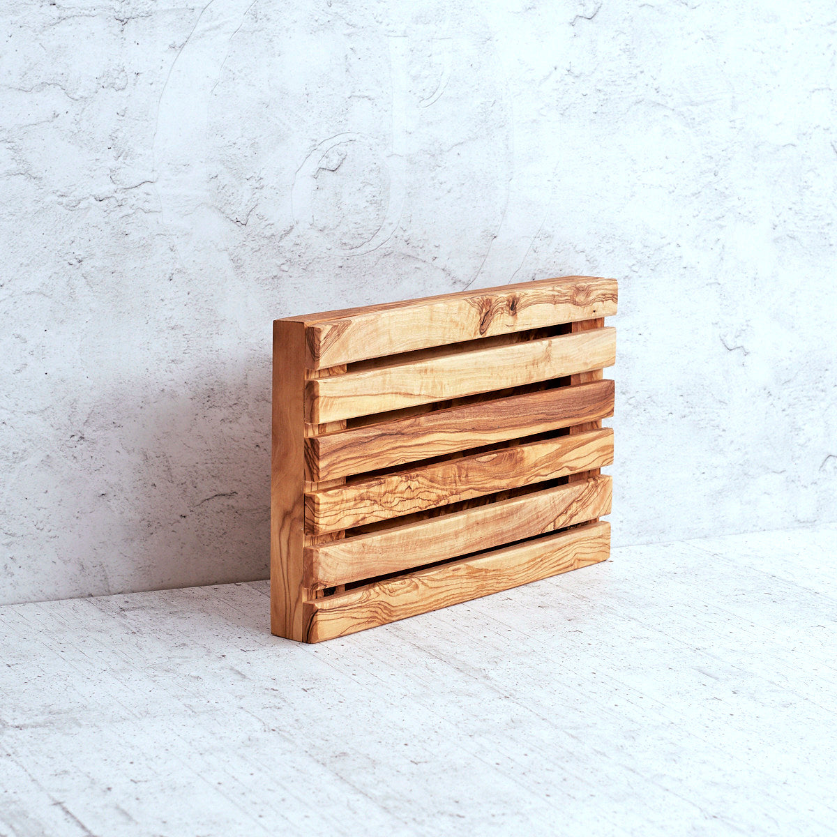 Taglia pane in legno di olivo