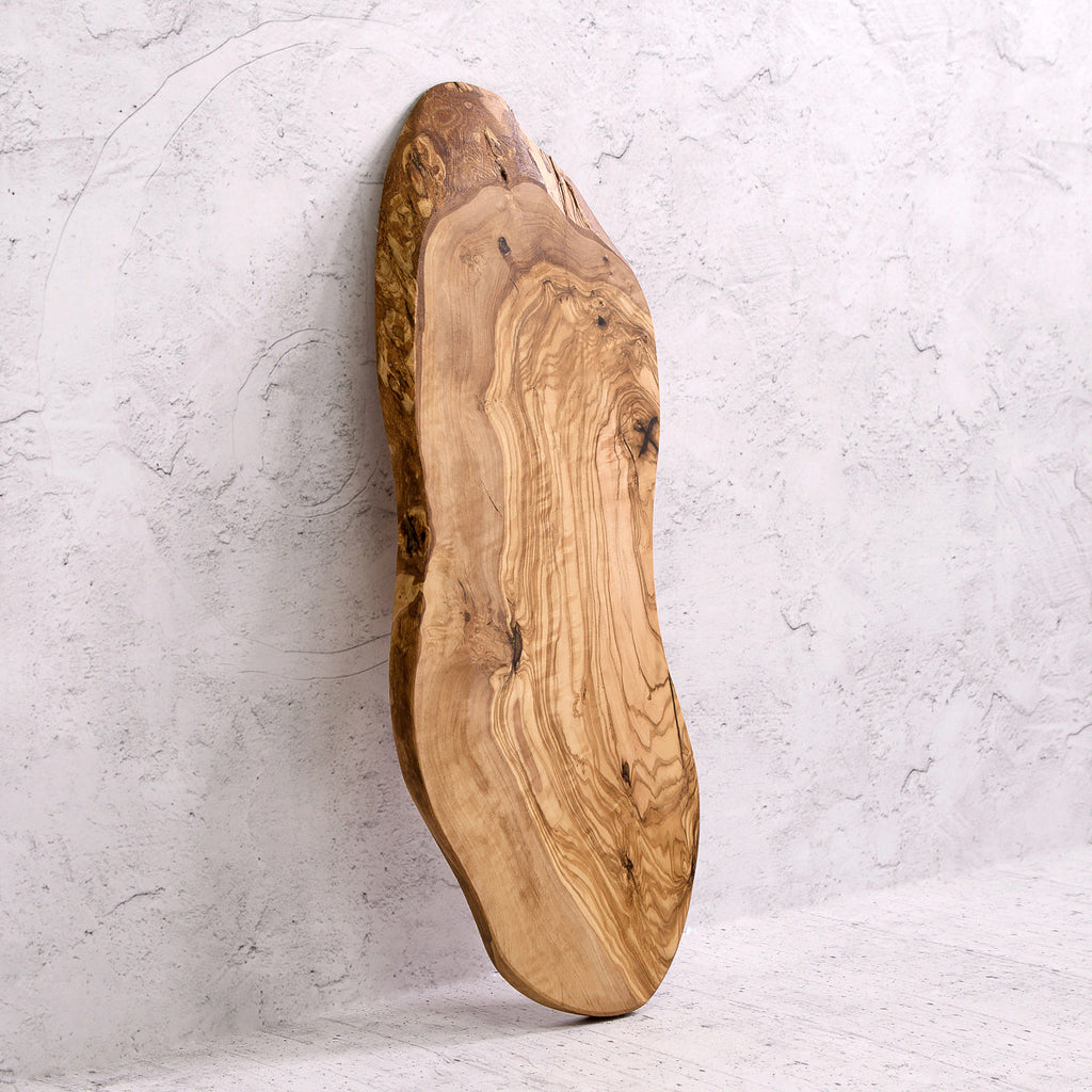 Tagliere rustico senza manico in legno di olivo
