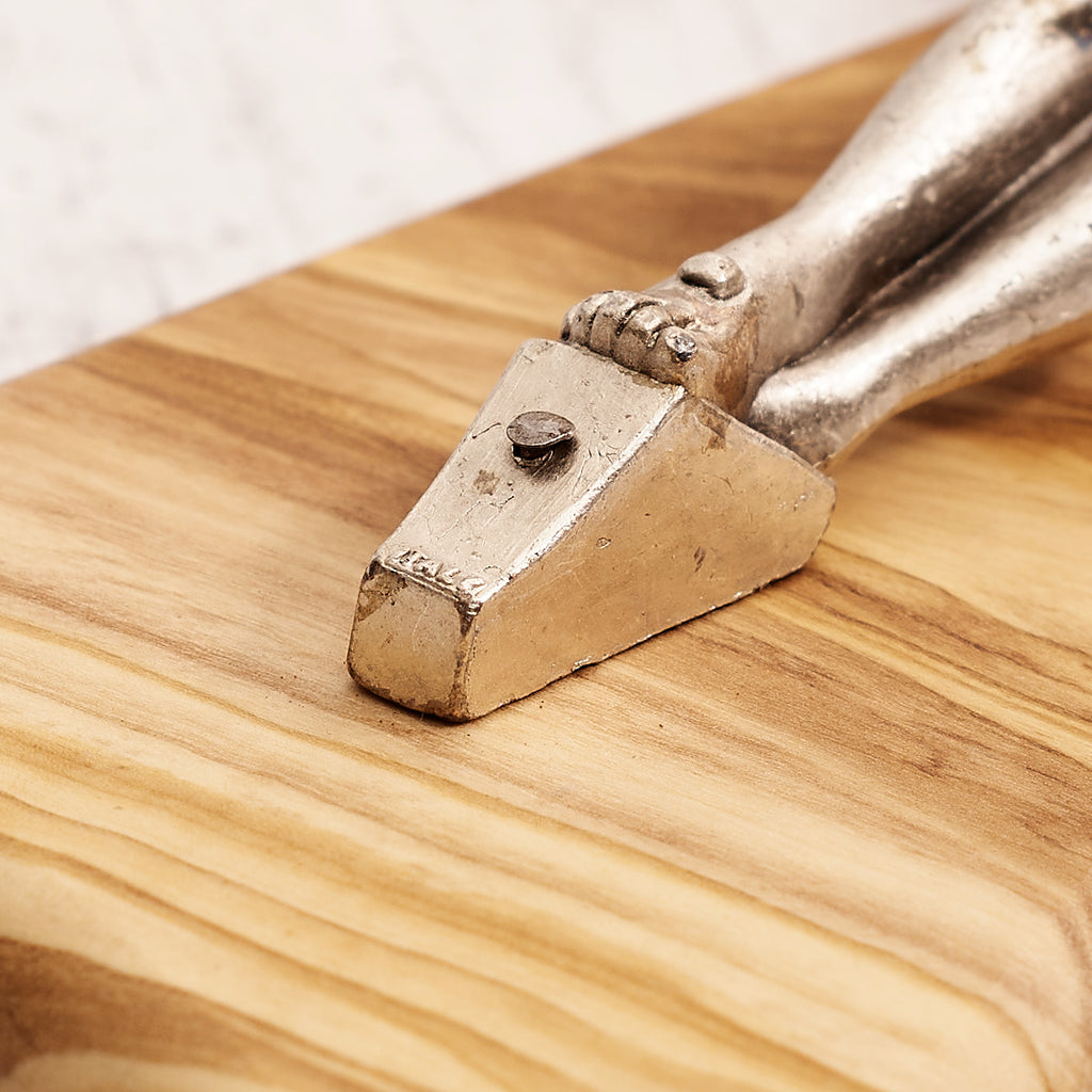 Tau in legno di olivo con corpo di Cristo