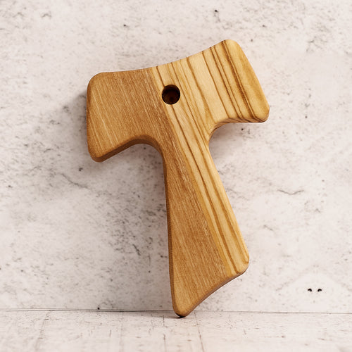 Tau rustico in legno di olivo