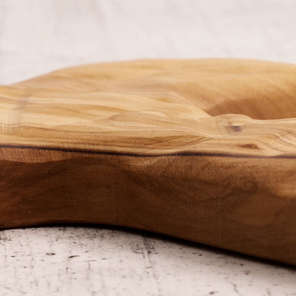 Tau rustico in legno di olivo