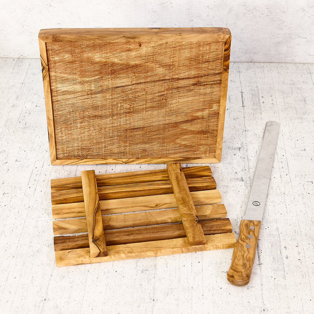 Tagliere per Pane in legno di ulivo con Coltello
