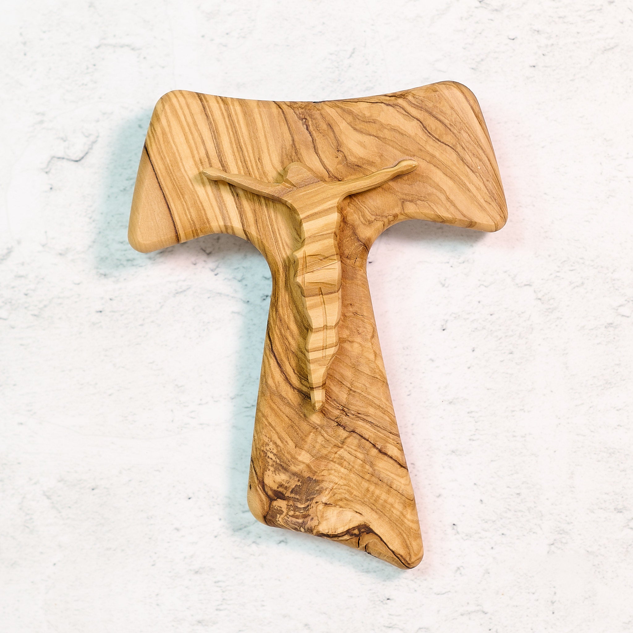 Tau con corpo di Cristo in legno di olivo