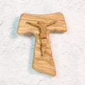 Tau con corpo di Cristo in legno di olivo