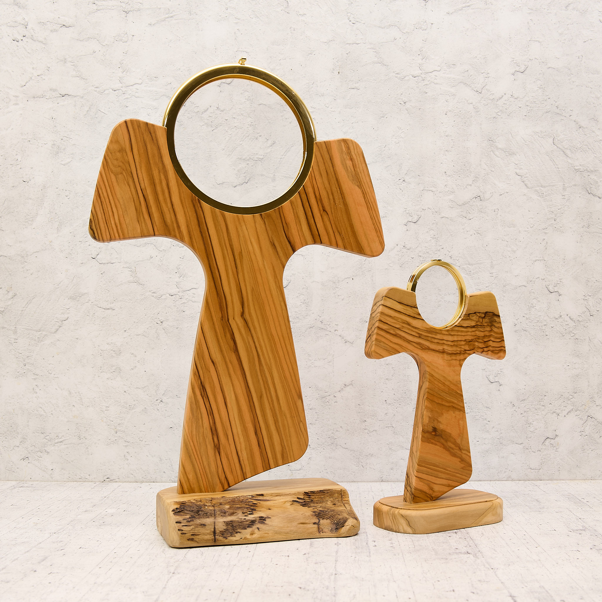 Ostensorio Tau San Francesco in metallo dorato in oro e legno di olivo